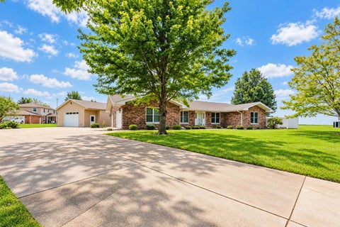 Tiny photo for 113 Diane Drive, Lexington, IL 61753 (MLS # 12770071)