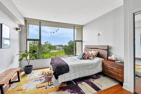 Tiny photo for 3200 N Lake Shore Drive #410, Chicago, IL 60657 (MLS # 12710864)