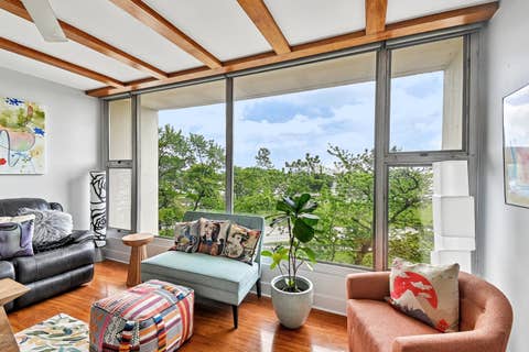 Tiny photo for 3200 N Lake Shore Drive #410, Chicago, IL 60657 (MLS # 12710864)