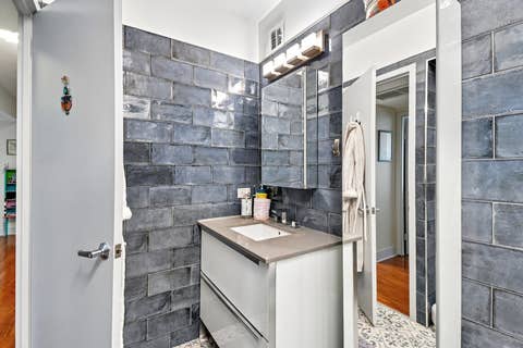 Tiny photo for 3200 N Lake Shore Drive #410, Chicago, IL 60657 (MLS # 12710864)