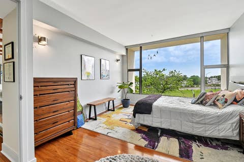 Tiny photo for 3200 N Lake Shore Drive #410, Chicago, IL 60657 (MLS # 12710864)