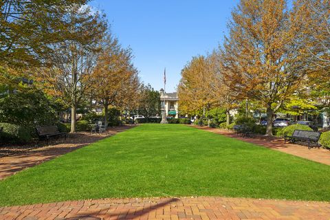 Tiny photo for 270 Majestic Oak Court, Lake Forest, IL 60045 (MLS # 12527127)