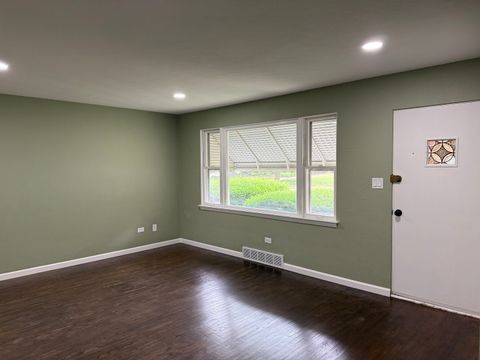 Tiny photo for 656 Springfield Avenue, Joliet, IL 60435 (MLS # 12470373)