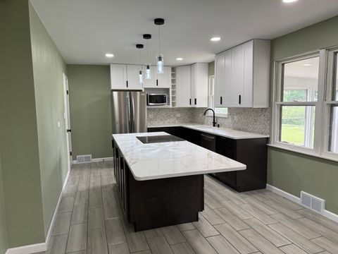 Tiny photo for 656 Springfield Avenue, Joliet, IL 60435 (MLS # 12470373)