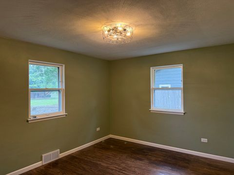 Tiny photo for 656 Springfield Avenue, Joliet, IL 60435 (MLS # 12470373)