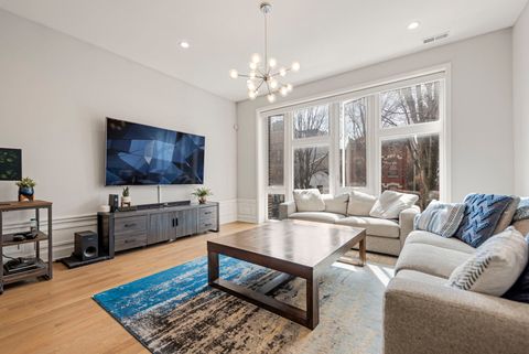 Tiny photo for 1518 W Thomas Street #2, Chicago, IL 60642 (MLS # 12604197)