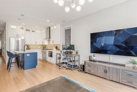 Tiny photo for 1518 W Thomas Street #2, Chicago, IL 60642 (MLS # 12604197)