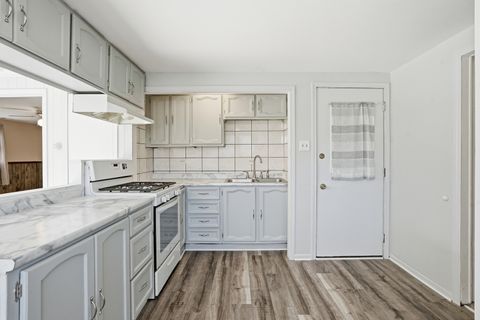 Tiny photo for 26841 S Linden Lane, Crete, IL 60417 (MLS # 12590447)