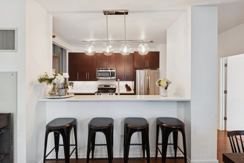 Tiny photo for 125 S Green Street #506A, Chicago, IL 60607 (MLS # 12574115)