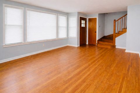 Tiny photo for 9044 S Merrill Avenue, Chicago, IL 60617 (MLS # 12539923)
