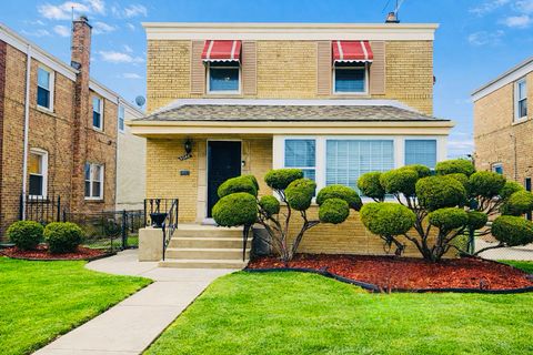 9044 S Merrill Avenue Chicago IL 60617