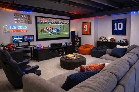 Tiny photo for 9044 S Merrill Avenue, Chicago, IL 60617 (MLS # 12539923)