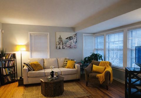 Tiny photo for 9044 S Merrill Avenue, Chicago, IL 60617 (MLS # 12539923)