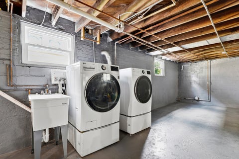 Tiny photo for 809 Moran Street, Joliet, IL 60435 (MLS # 12753856)