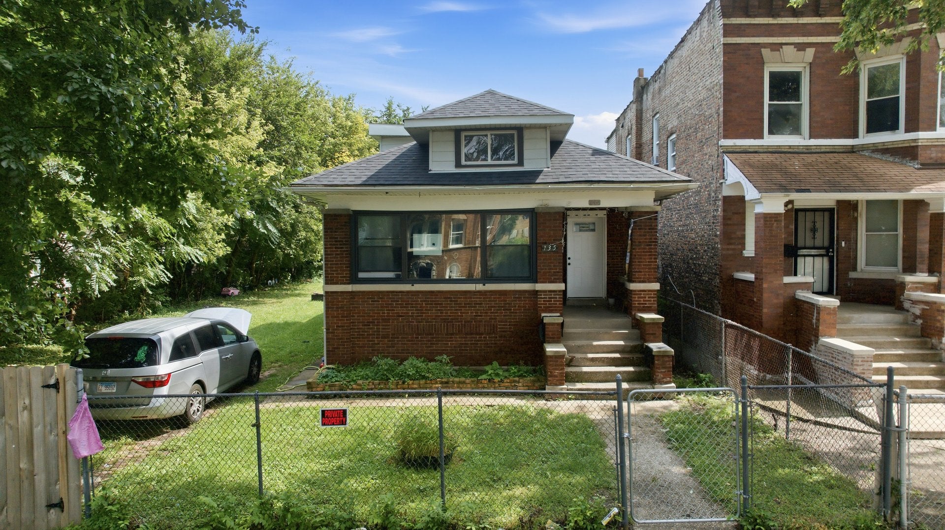 135 N Lotus Avenue