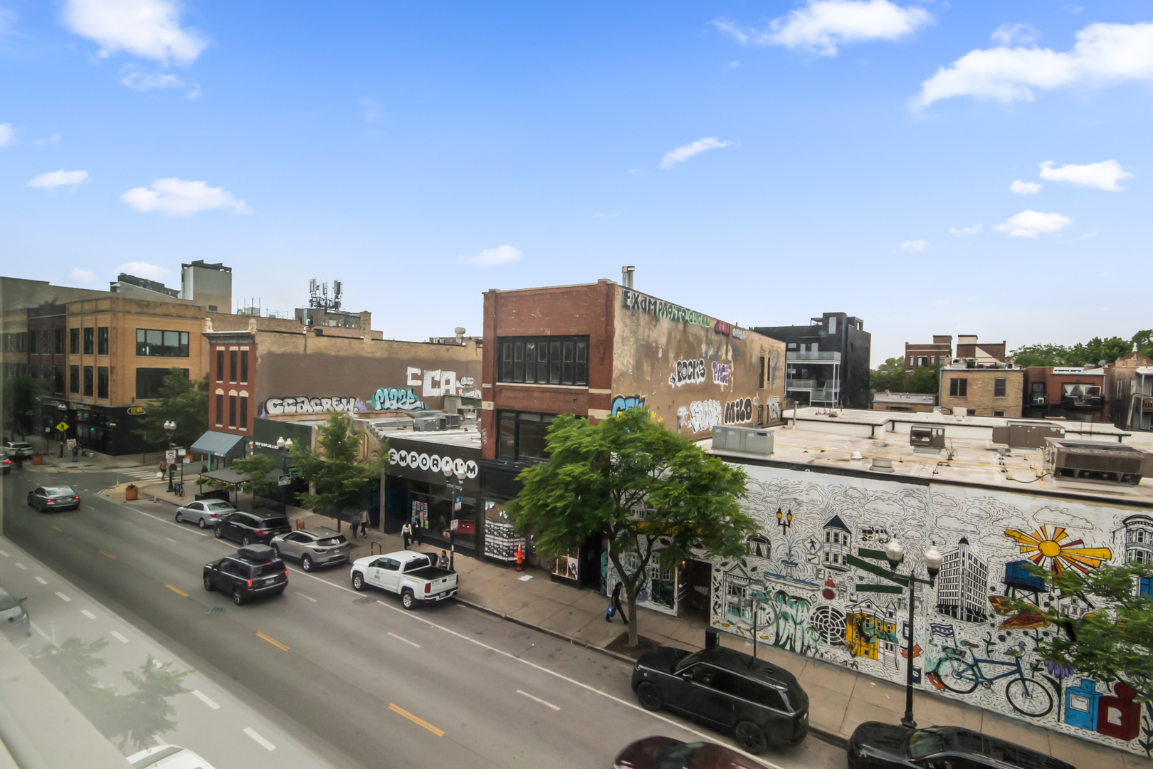 1375 N Milwaukee Avenue 2F