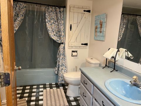 Tiny photo for 1021 Webster Street, Ottawa, IL 61350 (MLS # 12566641)