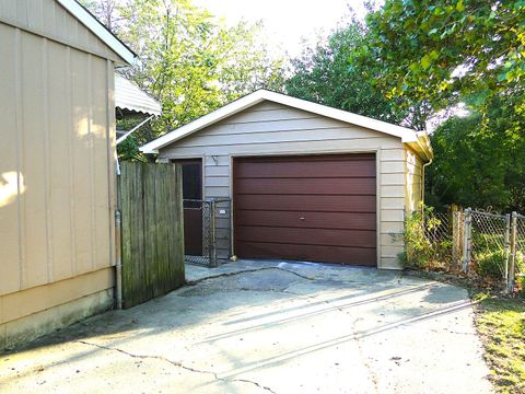 Tiny photo for 2604 Fairway Drive, Joliet, IL 60435 (MLS # 12496139)