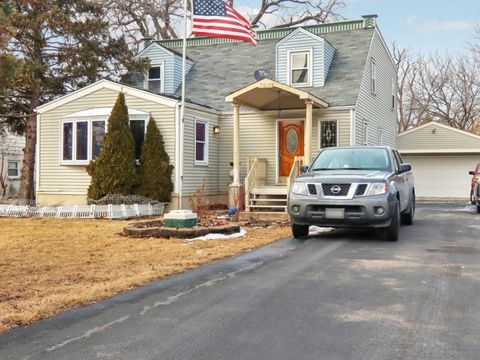 A home in Des Plaines