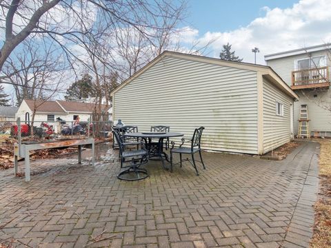 A home in Des Plaines