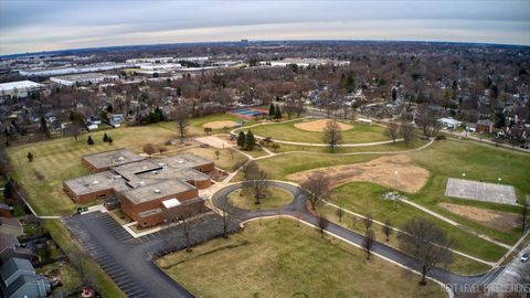 Tiny photo for 822 Hamlet Street, Batavia, IL 60510 (MLS # 12594295)