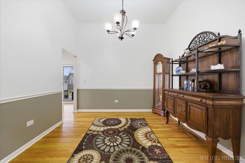 Tiny photo for 822 Hamlet Street, Batavia, IL 60510 (MLS # 12594295)