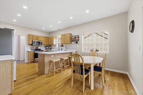 Tiny photo for 822 Hamlet Street, Batavia, IL 60510 (MLS # 12594295)