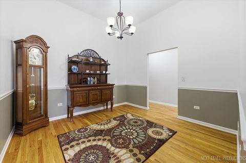 Tiny photo for 822 Hamlet Street, Batavia, IL 60510 (MLS # 12594295)