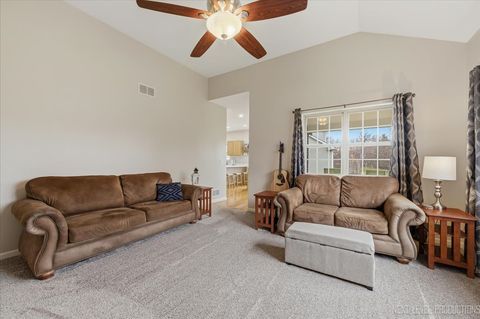 Tiny photo for 822 Hamlet Street, Batavia, IL 60510 (MLS # 12594295)