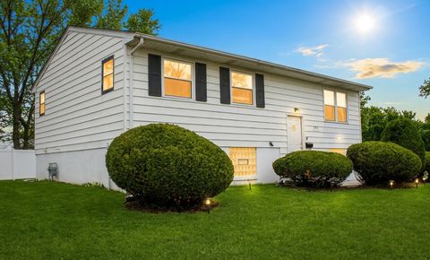 Photo of 299 Beacon Boulevard, Chicago Heights, IL 60411 (MLS # 12589178)