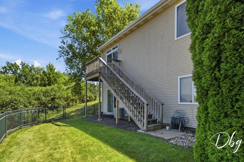 Tiny photo for 453 N Keswick Court, Round Lake, IL 60073 (MLS # 12719979)