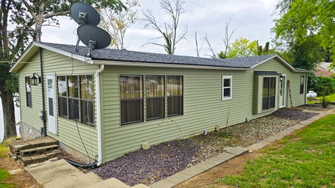 Tiny photo for 1918 Dunbar Lane, Centralia, IL 62801 (MLS # 12765946)