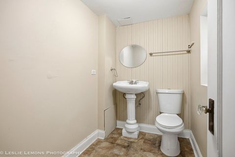 Tiny photo for 2423 Wesley Avenue, Berwyn, IL 60402 (MLS # 12564412)