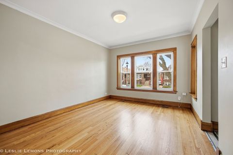 Tiny photo for 2423 Wesley Avenue, Berwyn, IL 60402 (MLS # 12564412)