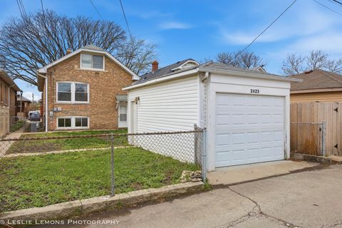 Tiny photo for 2423 Wesley Avenue, Berwyn, IL 60402 (MLS # 12564412)