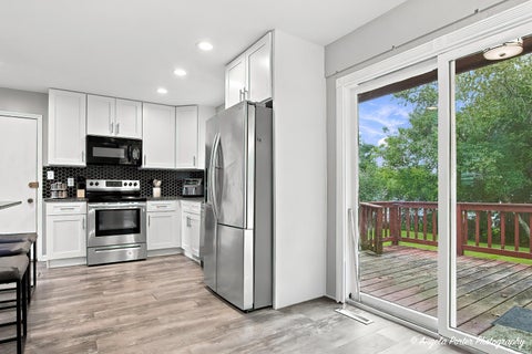 Tiny photo for 512 Silbury Court, McHenry, IL 60050 (MLS # 12746488)