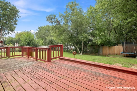 Tiny photo for 512 Silbury Court, McHenry, IL 60050 (MLS # 12746488)