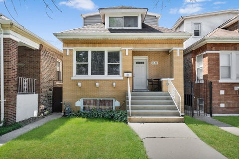 Photo of 3527 W 58th Street, Chicago, IL 60638 (MLS # 12692479)