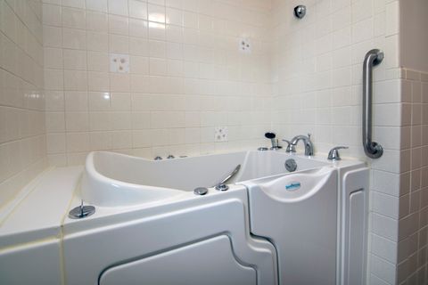 Tiny photo for 750 Bishop Court, Bradley, IL 60915 (MLS # 12590273)