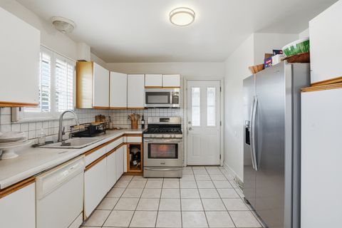 Tiny photo for 7801 Natchez Avenue, Burbank, IL 60459 (MLS # 12629247)