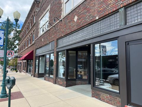 341 W. State Street Sycamore IL 60178