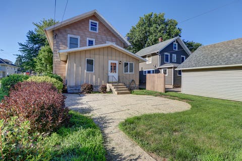 Tiny photo for 302 W 13th Street, Sterling, IL 61081 (MLS # 12697924)