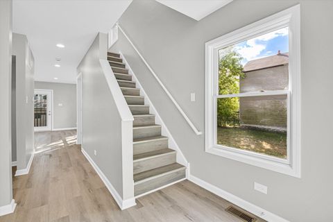 Tiny photo for 7117 S UNIVERSITY Avenue, Chicago, IL 60619 (MLS # 12495939)