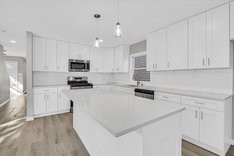 Tiny photo for 7117 S UNIVERSITY Avenue, Chicago, IL 60619 (MLS # 12495939)