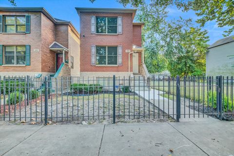 Photo of 7117 S UNIVERSITY Avenue, Chicago, IL 60619 (MLS # 12495939) Photo of 7117 S UNIVERSITY Avenue, Chicago, IL 60619 (MLS # 12495939)