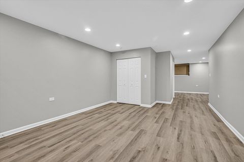 Tiny photo for 7117 S UNIVERSITY Avenue, Chicago, IL 60619 (MLS # 12495939)