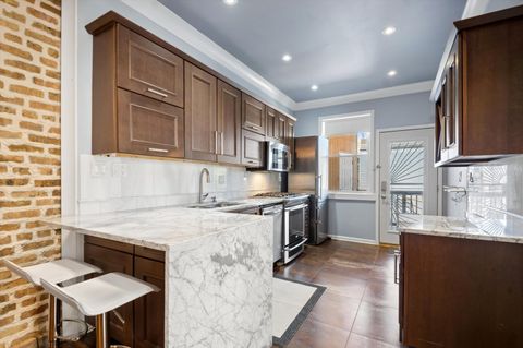 Tiny photo for 7724 N Paulina Street #3N, Chicago, IL 60626 (MLS # 12646972)