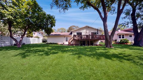 A home in Mount Prospect