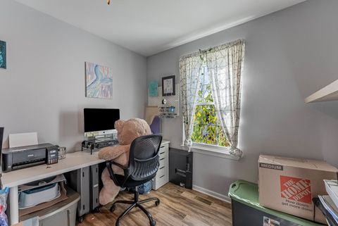 Tiny photo for Hanover Park, IL 60133 (MLS # 12636322)