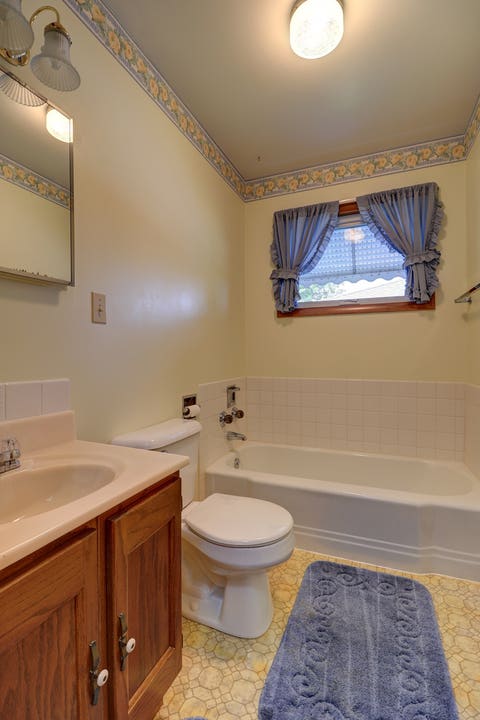 Tiny photo for 1237 Harrison Drive, Clinton, IA (MLS # 12741552)